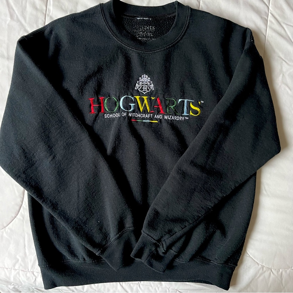 BOXLUNCH / hogwarts sweater
